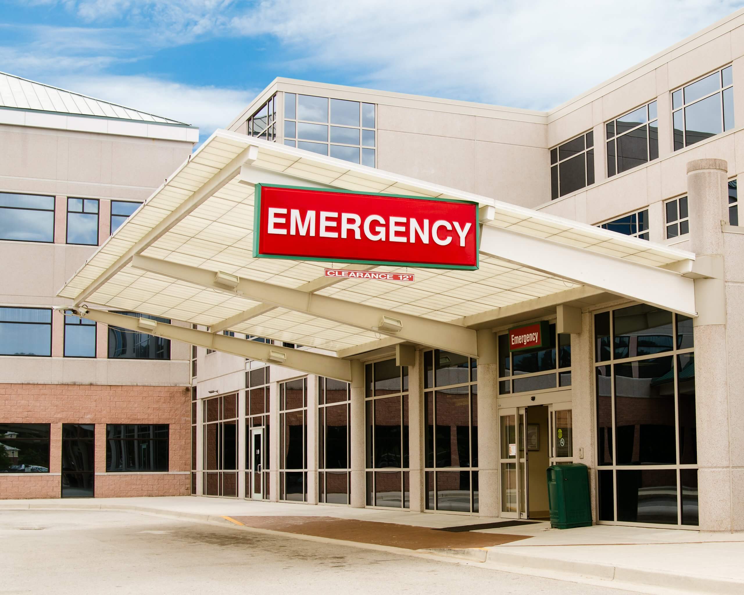 Entrance,To,Emergency,Room,At,Hospital
