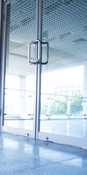 aluminum commercial door