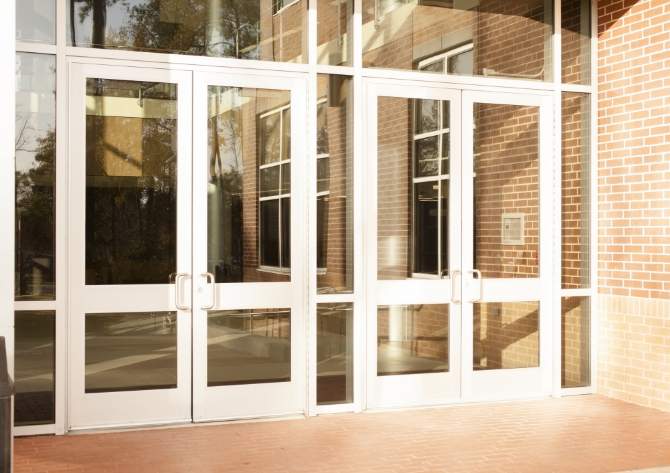 aluminum commercial door