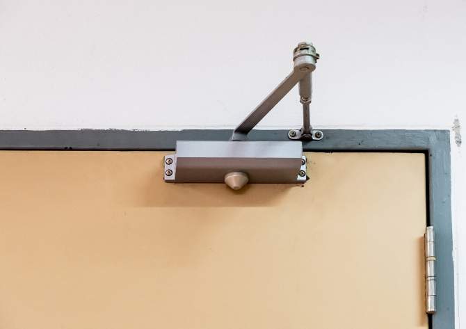 Commercial Door Closer